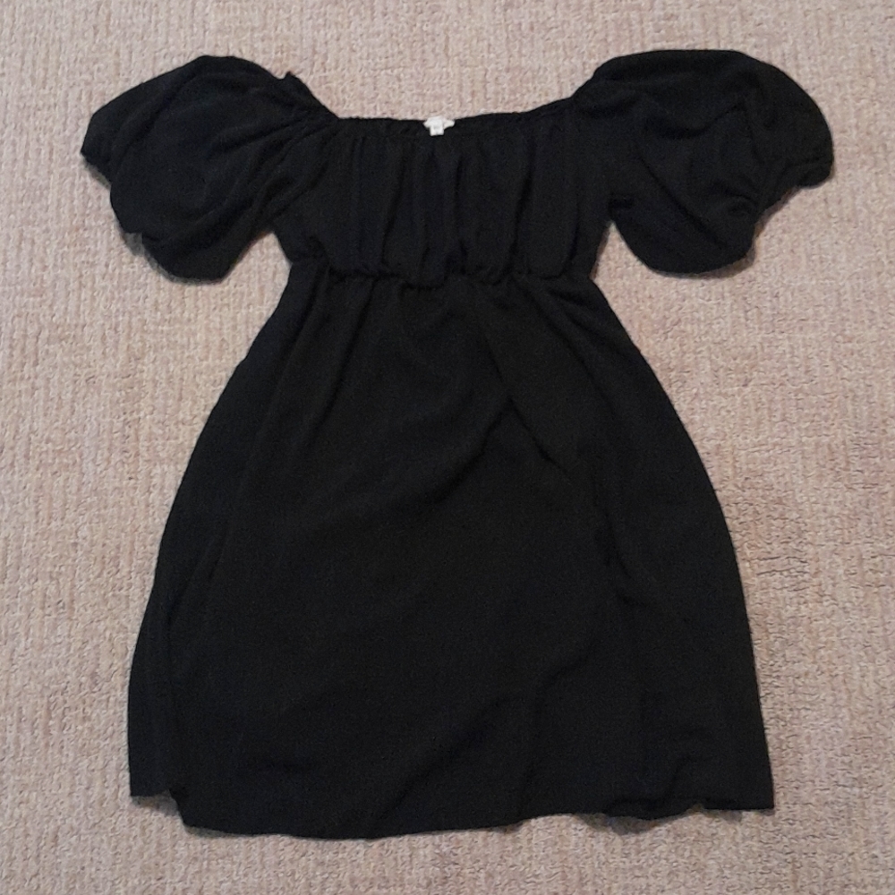 Puffy sleeve black mini dress